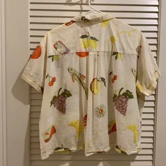 Urban Outfitters Lana Souvenir Fruit Print Short Sleeve Button Down Shirt Resort - Picture 9 of 11